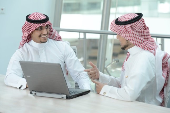 دليل شامل لخدمات تعقيب مكتب العمل بالرياض 2025