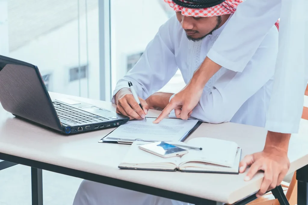 نصائح لاختيار معقب رخصة قيادة موثوق